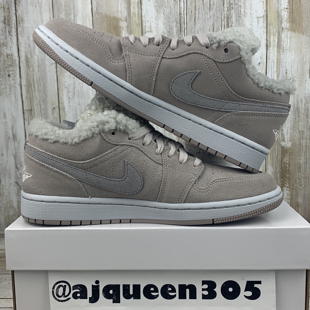 Air Jordan 1 Low Sherpa Fleece - Picture 3 of 6